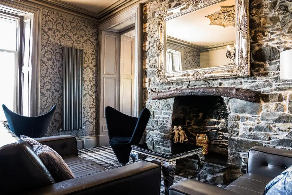 Mount Stewart Hotel