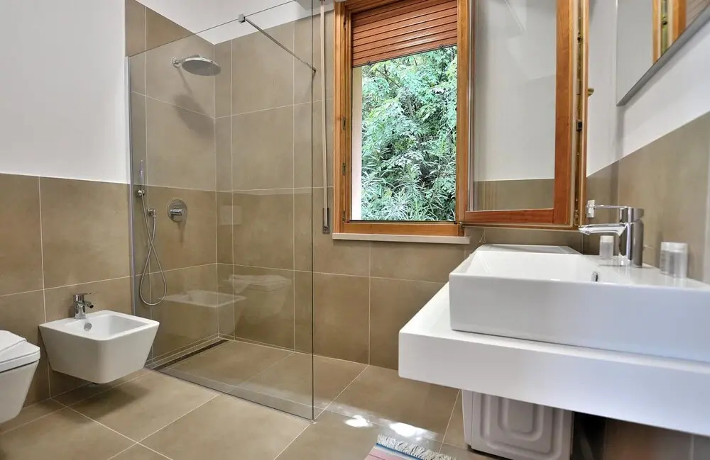 Apartment Candor - 4 Sleeps in Residence With Pool in Cassone di Malcesine