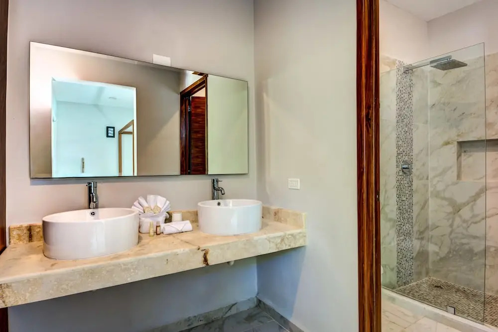 Casa Sieva 4 BDRM luxury villa sleeps 8