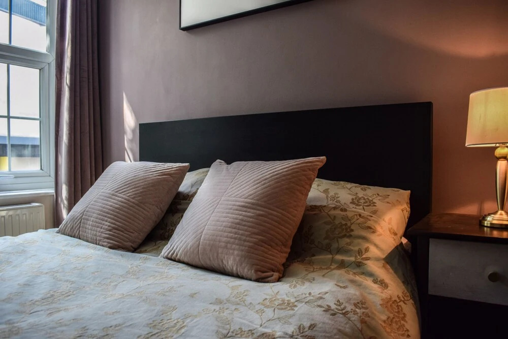 Charming 3 Bedroom Apartment From Cutty Sark