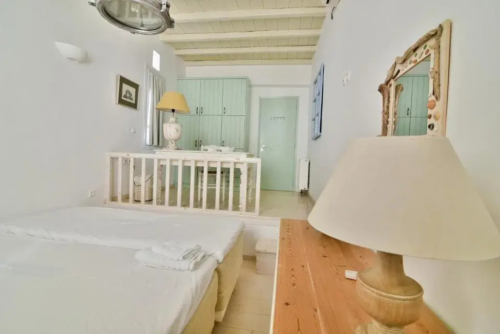 Akrotiraki Villas