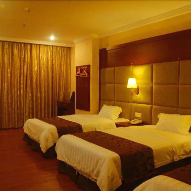 Honghaiwan Qintian Bandao Hotel