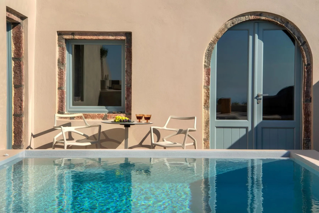 Halcyon Days Suites