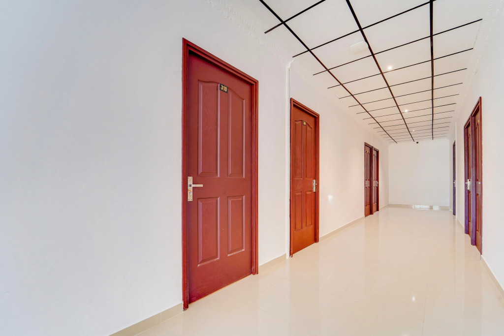 Capital O Vazhakkala Residency