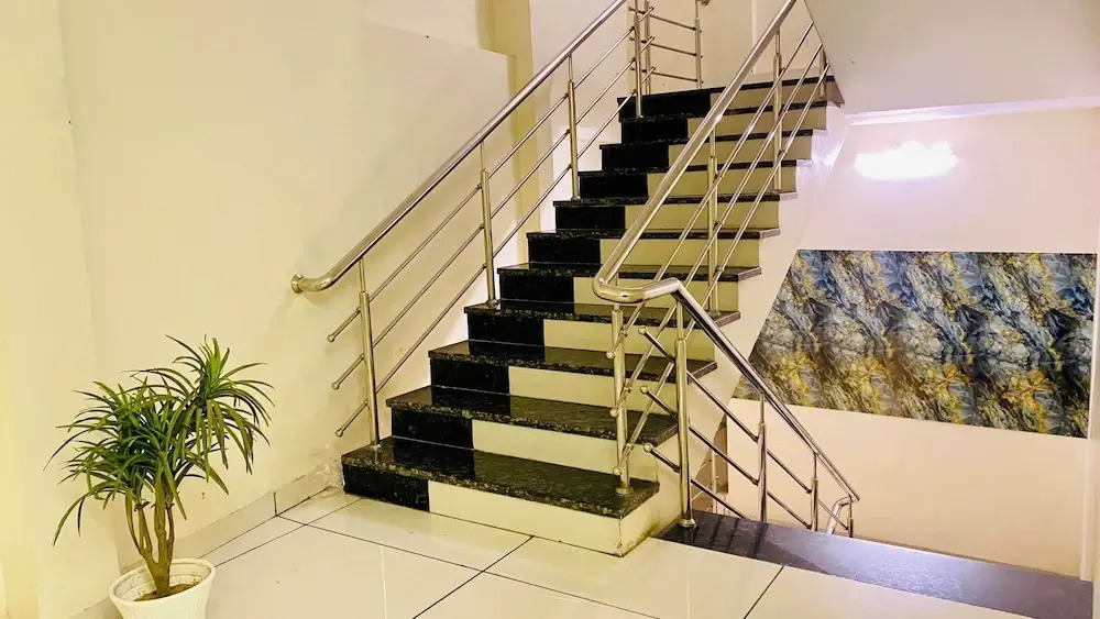 Hotel Sukh Vilas