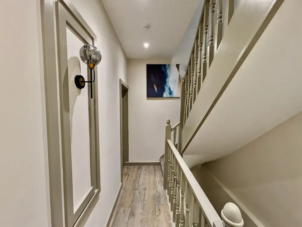 Battersea Park Chic Studio Serviced Apartments