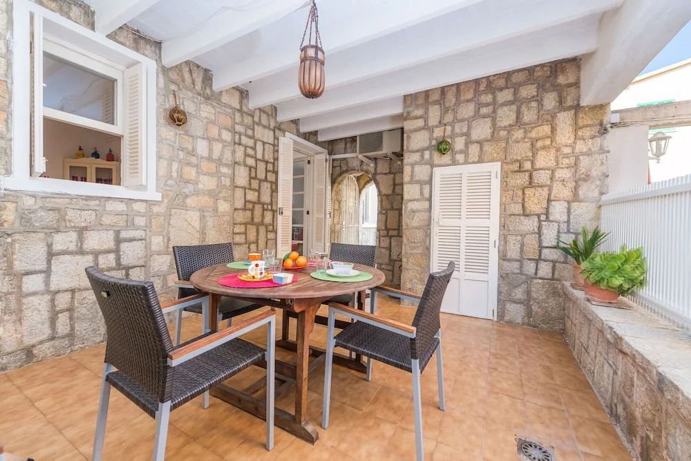 Xarus 1 in Alc dia With 2 Bedrooms and 1 Bathrooms