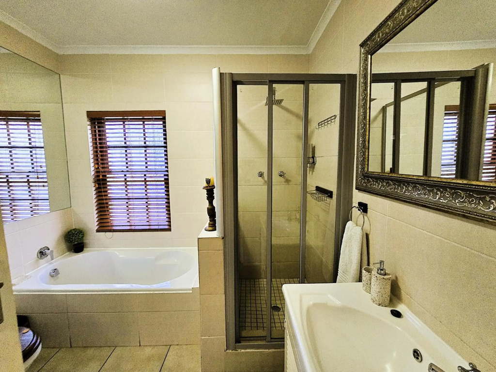 Walters Lane Luxury Accommodation main house