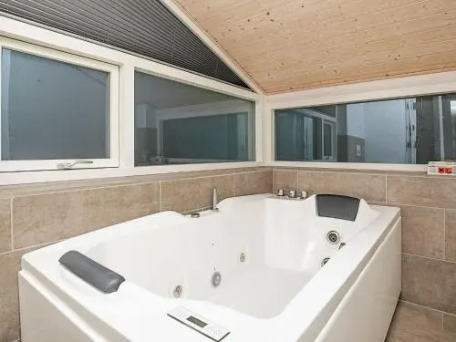 Three-Bedroom Holiday home in Løgstør 6
