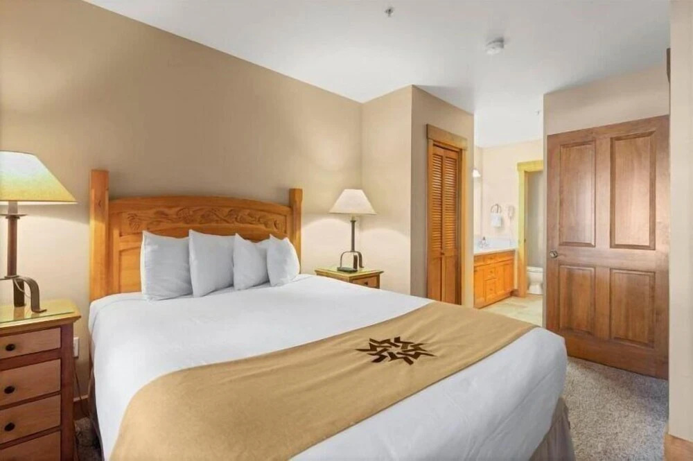 2 Bedroom Condo At The Springs In River Run Village