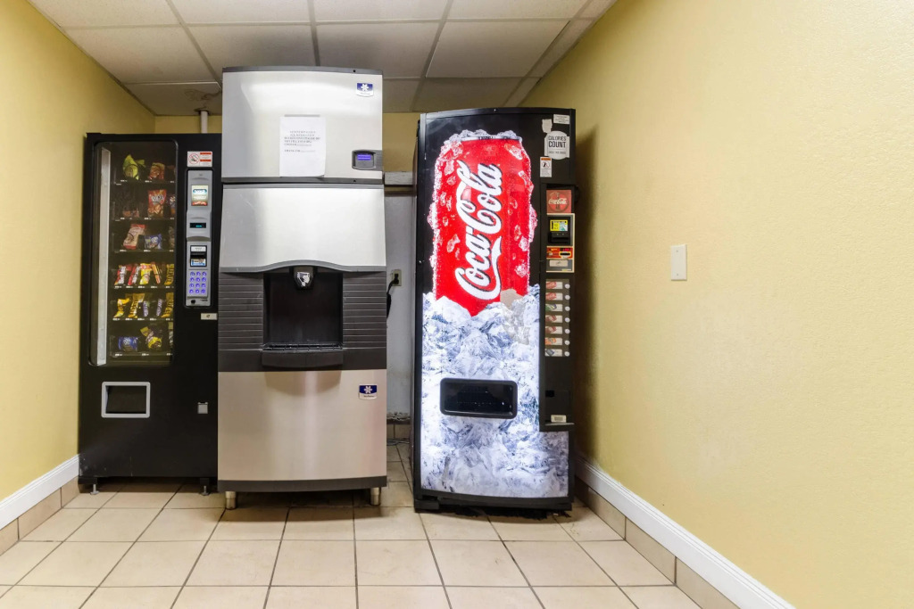Rodeway Inn & Suites Jacksonville near Camp Lejeune