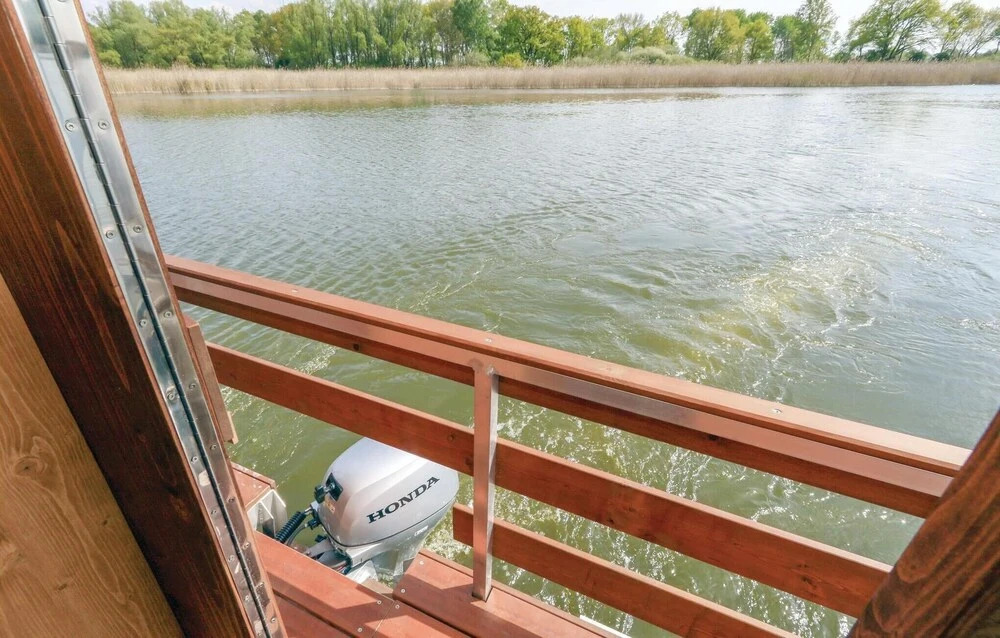 Beautiful Ship/boat in Demmin With 2 Bedrooms and Wifi