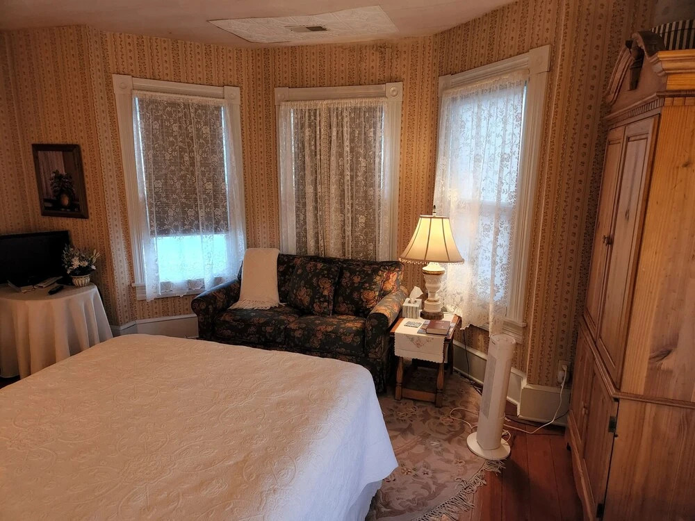 Hawthorne Inn