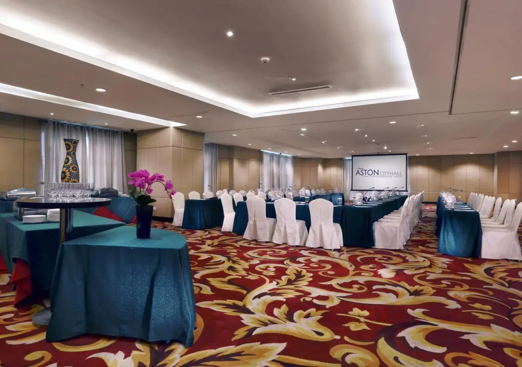 Grand City Hall Hotel & Serviced Residences