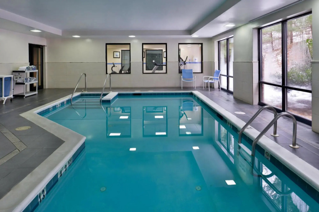 Comfort Inn & Suites Brandywine Valley