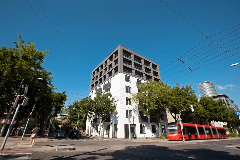 RESTART Apartments