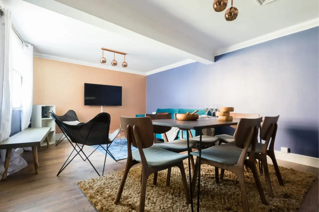 The Historic Gem - Sleek & Central 3BDR Maisonette