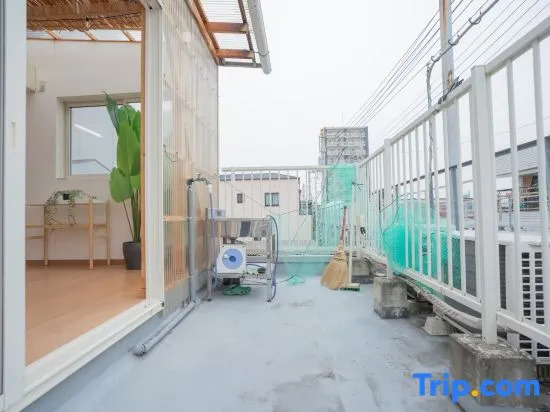 GREEN HOUSE Kujo | 1-minute walk to Kujo Shopping Street