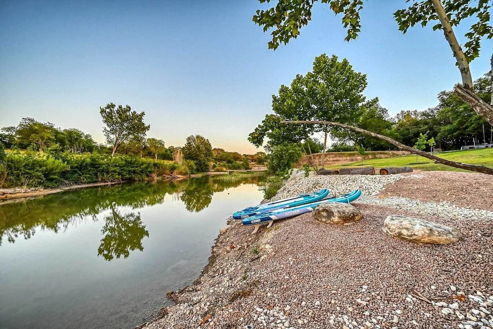 Stunning Blanco Home w/ Direct River Access!