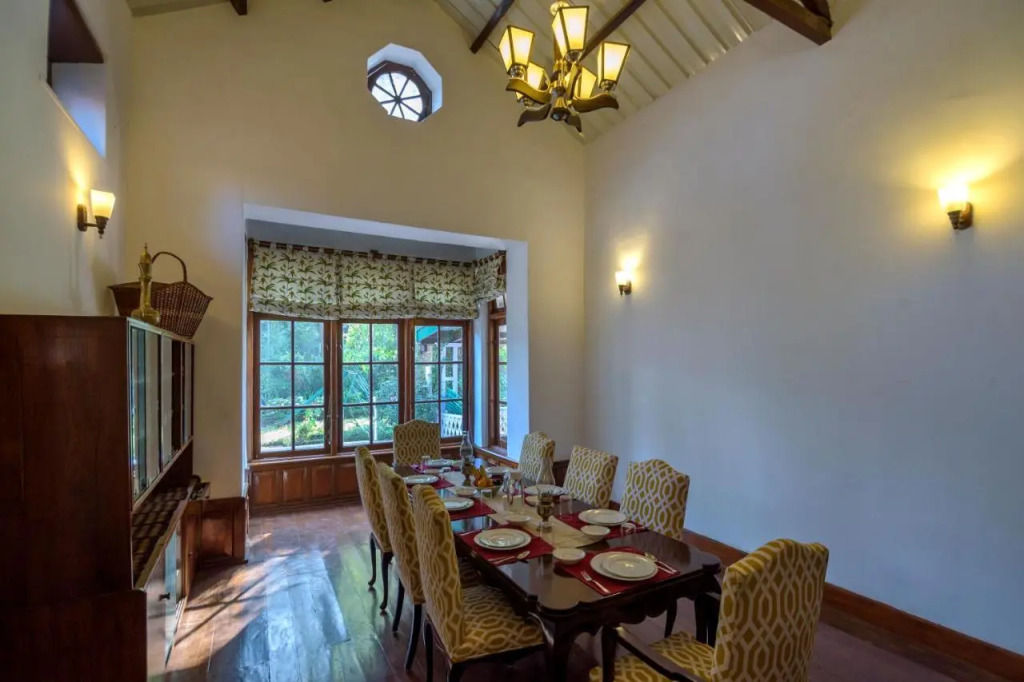 SaffronStays Milton Abbott Estate - 2BR colonial-era bungalow with garden, golf course views & bonfire nights near Ooty Golf Club