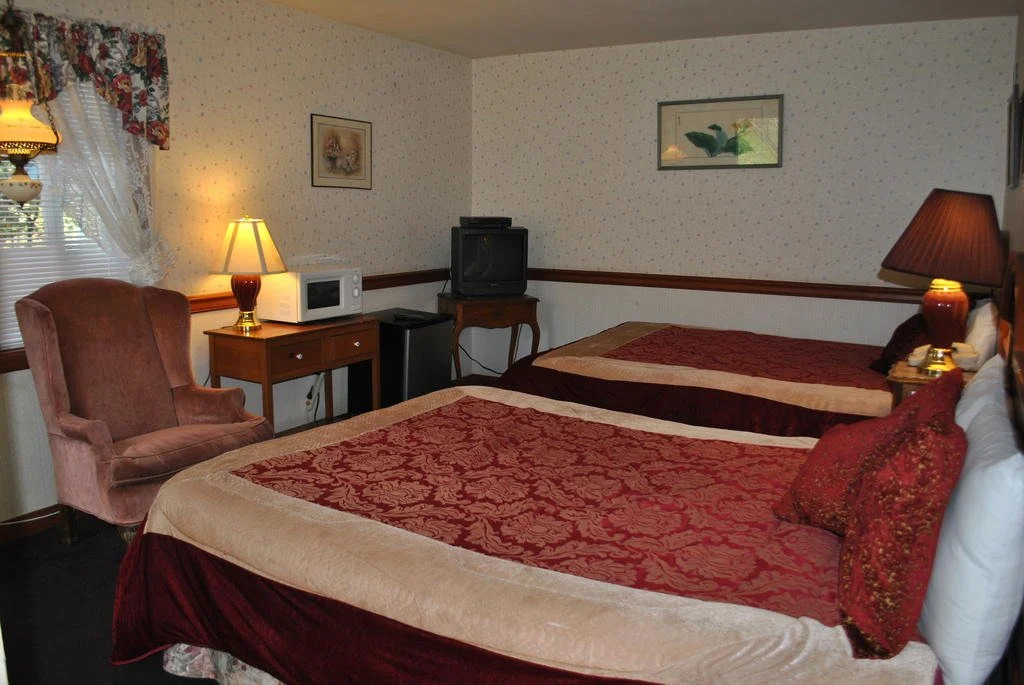Summerland Inn