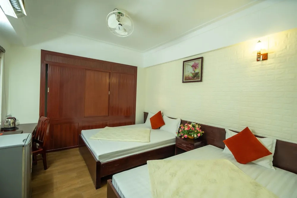 Sammy Hotel