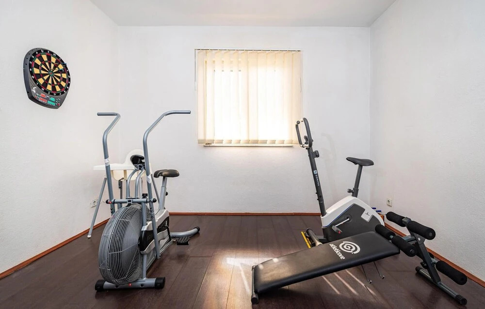 Beautiful Home in Sv Filip i Jakov With Wifi and 4 Bedrooms