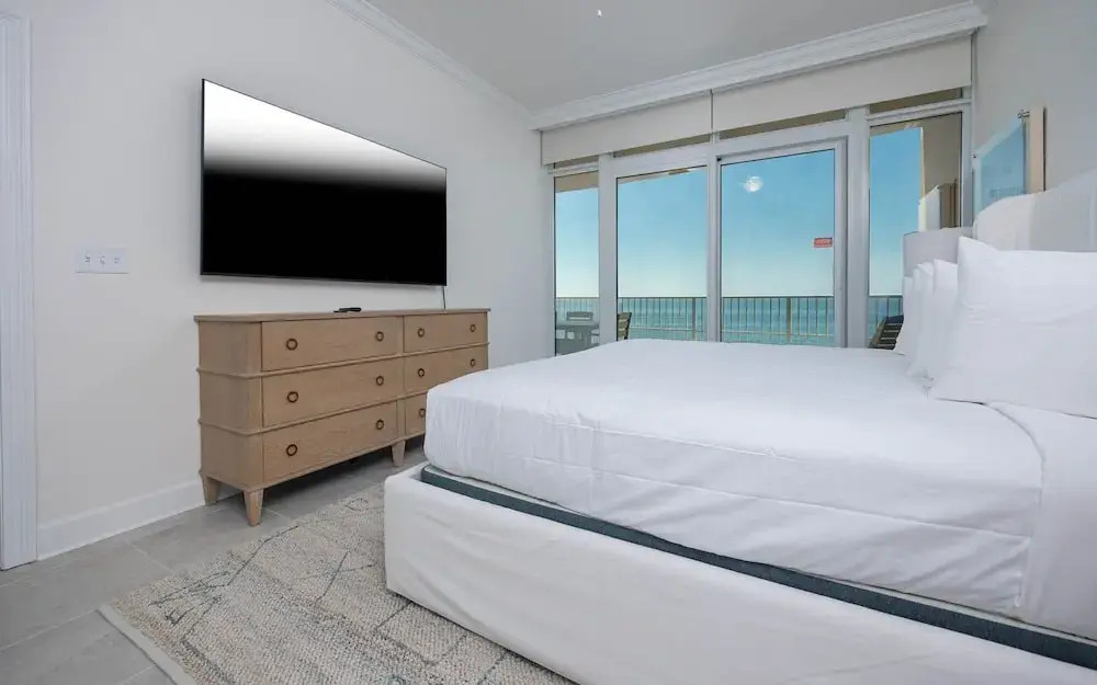 Phoenix Gulf Towers 908 4 Bedroom Condo