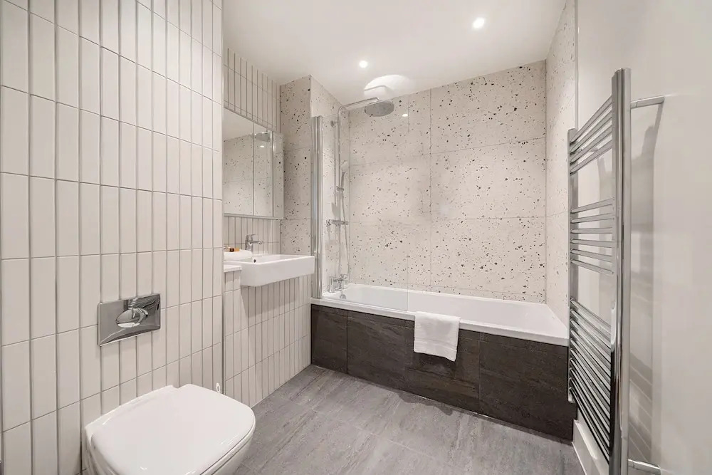 Roomspace Serviced Apartments -Oasis Way