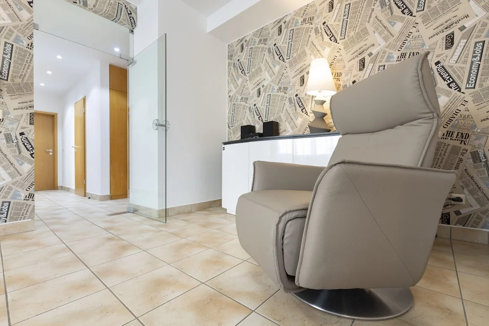 The Queen Luxury Apartmen-Villa Vittoria