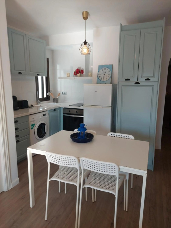 New apartment urb frontline with garage+AC+netflix
