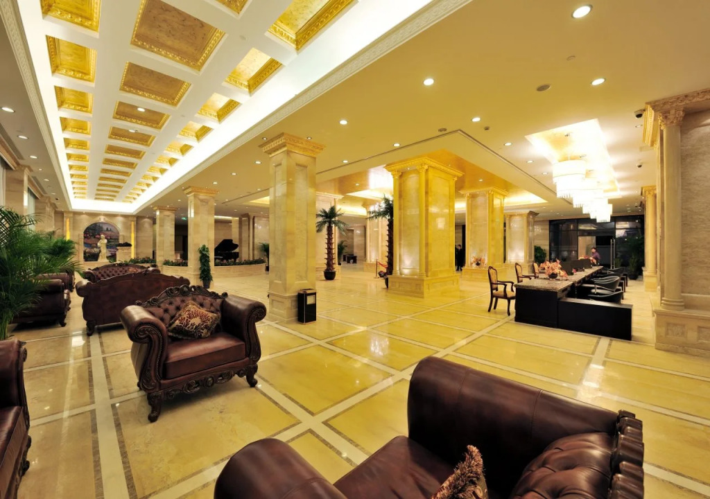 Riverview Hotel