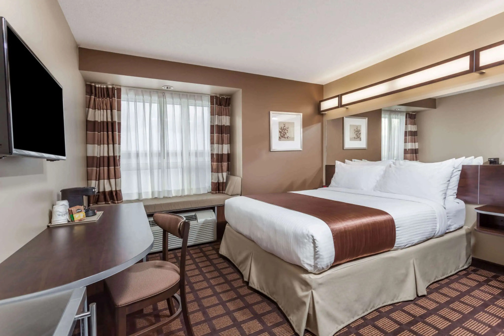 Microtel Inn & Suites by Wyndham - Timmins
