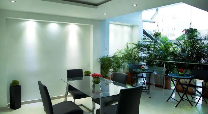 Shavelott Hotel Boutique