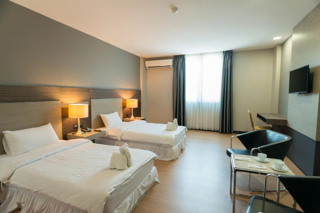 Stoneville Hotel