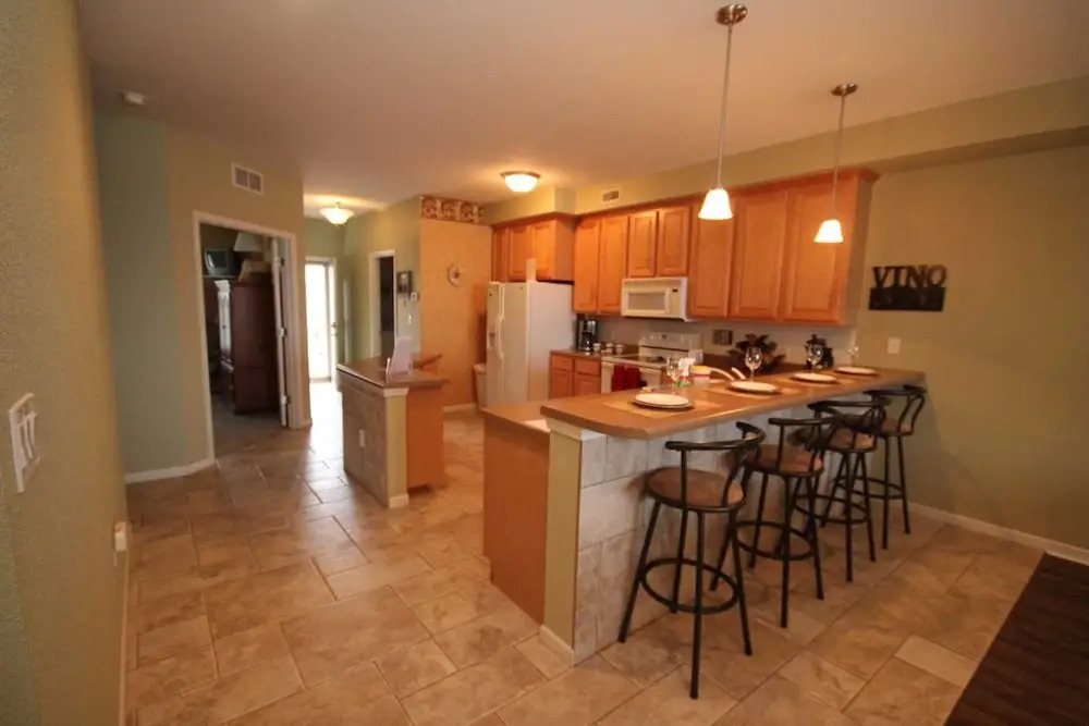 Lands End 218 - 3 Br Condo