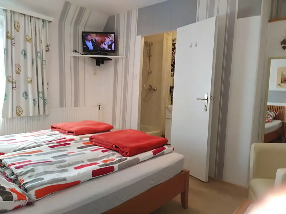 Hotel Garni "Adria"