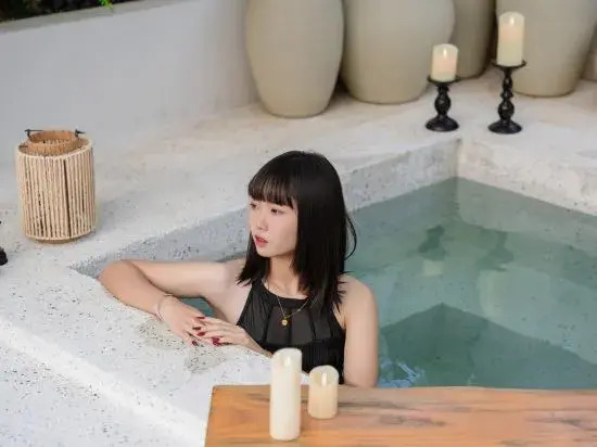安吉见景丨星空·泳池·私汤·亲子度假美宿(余村两山店)
