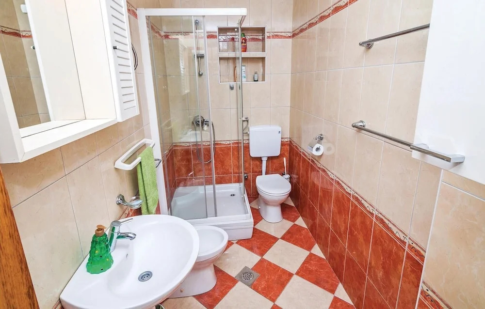 Four-Bedroom Holiday Home In Vrsi
