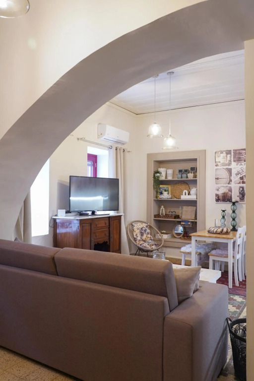 Traditional house of 1898 in the heart of old town of Nafplio