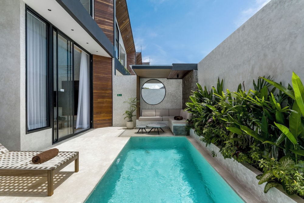Villa Fresko 4 by Alfred in Bali