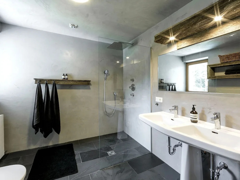 Modern Villa in Hopfgarten im Brixental With Sauna and Pool