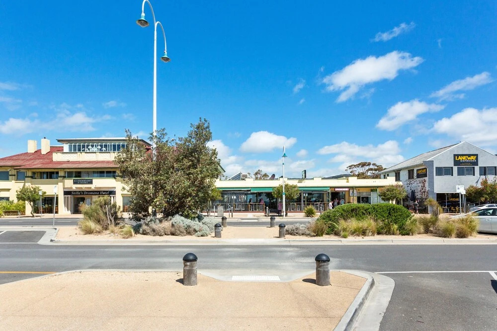 DROMANA Walk to Beach & Shops. Table Tennis + Netflix