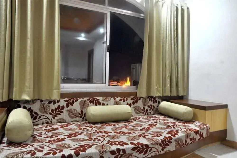 sharan hotel