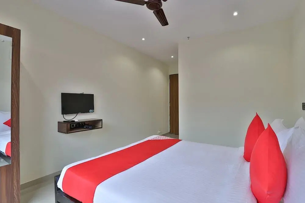 Vivanna by OYO Rooms