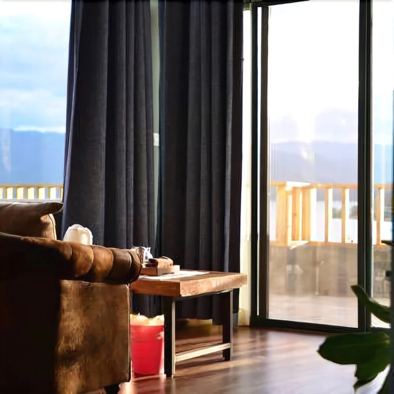 Tinghuatang Seaview Garden Inn