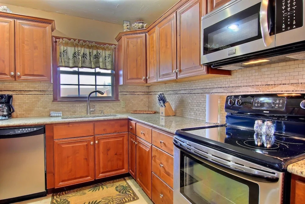 Sea Breeze Villa Sb708 4 Bedrooms 3 Bathrooms Home