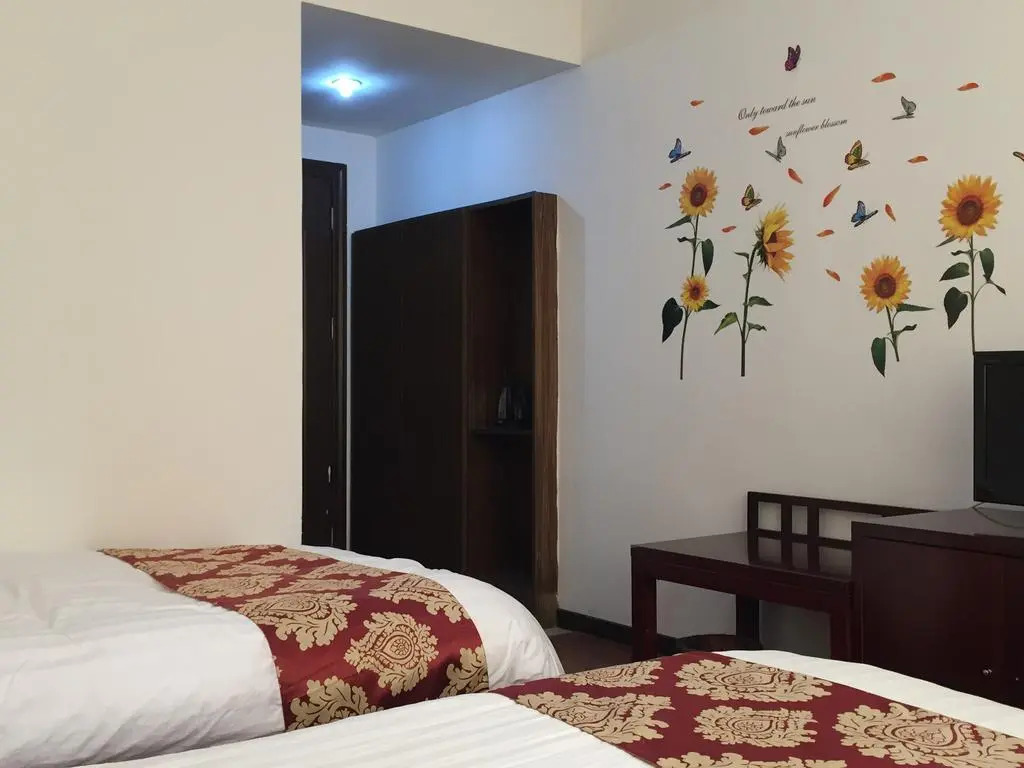 Grapevine Hotel