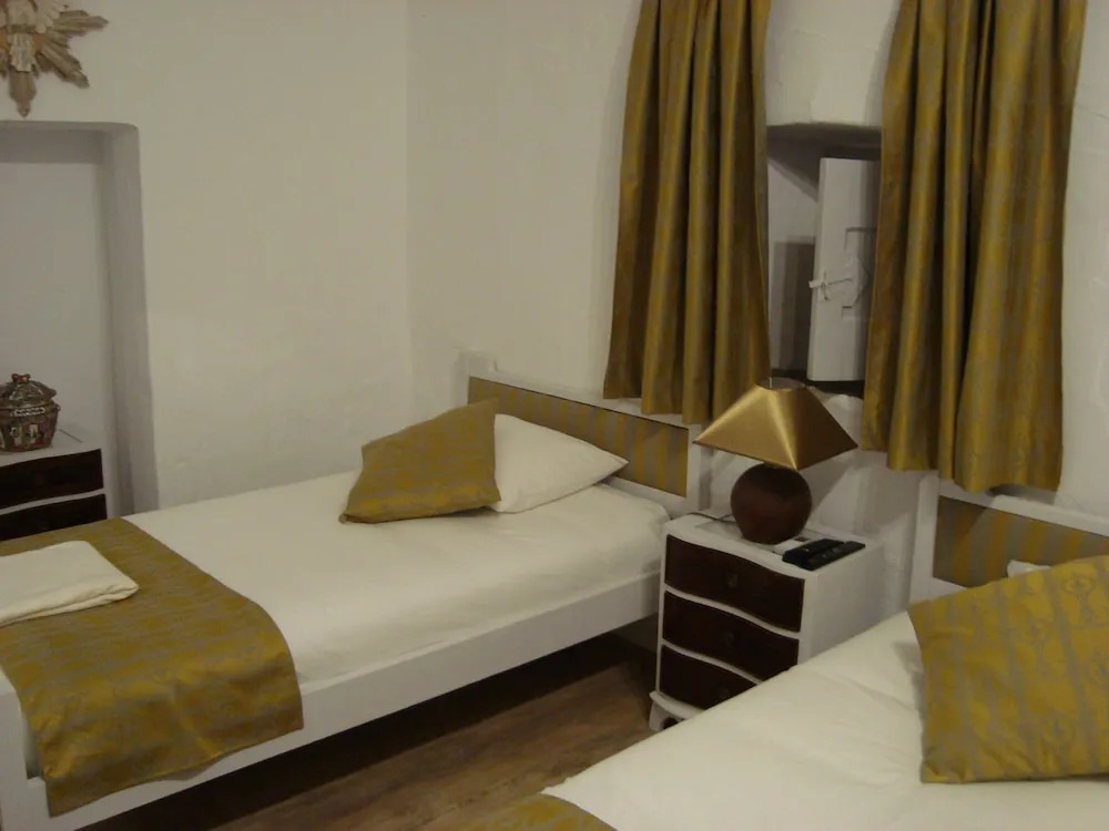 Alandroal Guest House, Hotel