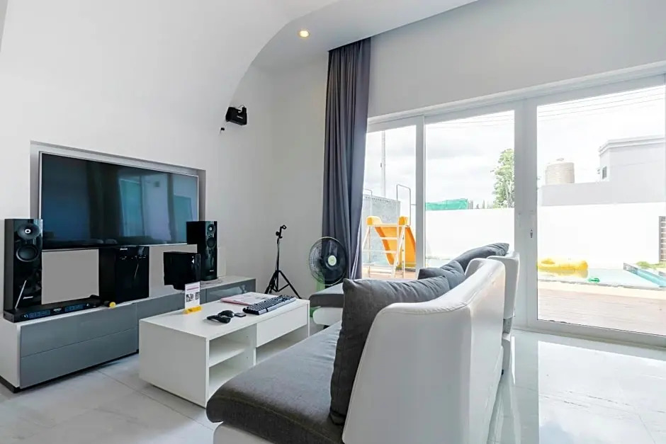 Capital O 1009 Leleaf Valley Pool Villa Resort Hua Hin